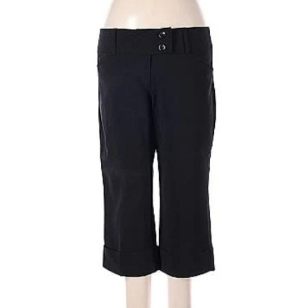 Stretch Flare Bottom Black Capri Dress Pants Juniors Sz.7